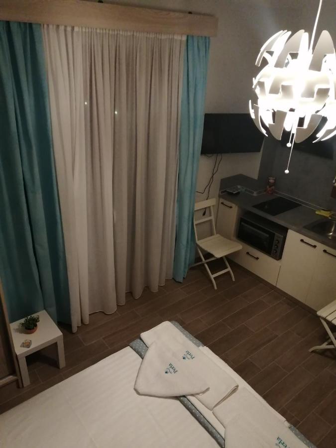 Perla Studios Paralia Dionysiou Exterior foto